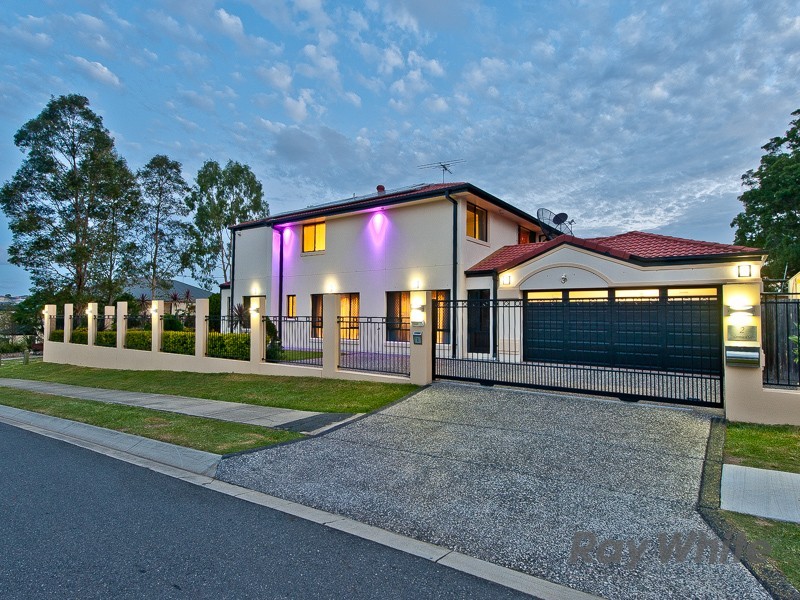 2 Atlantic Place, Warner QLD 4500