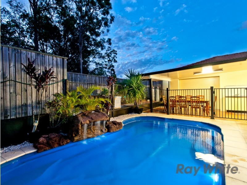 2 Atlantic Place, Warner QLD 4500
