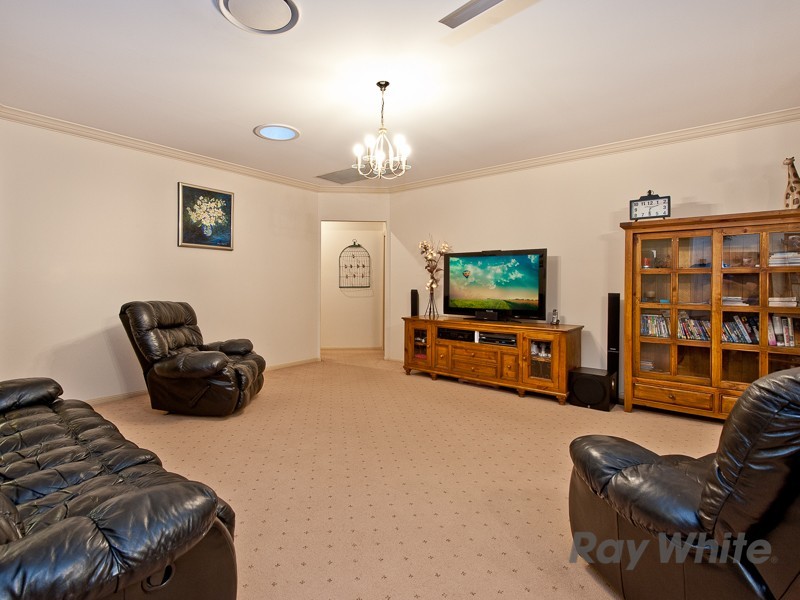 22 Atkinson Court, Albany Creek QLD 4035