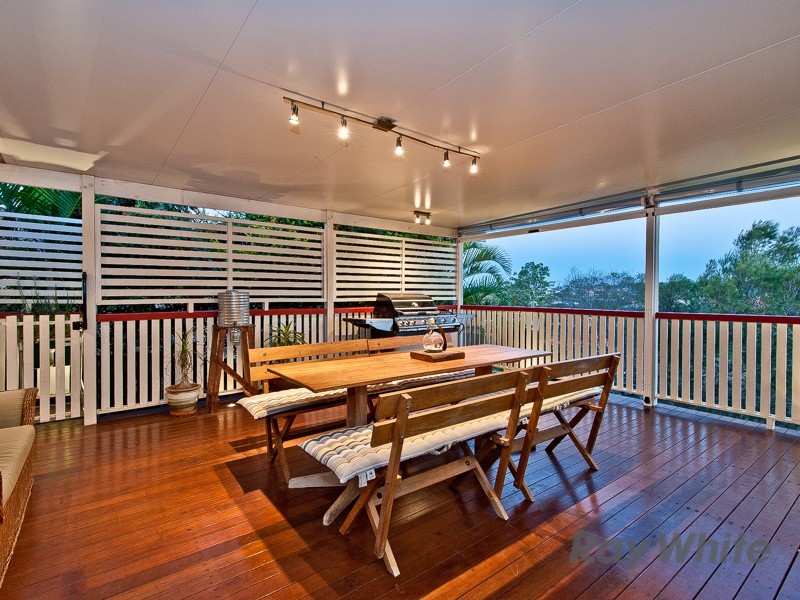 22 Atkinson Court, Albany Creek QLD 4035