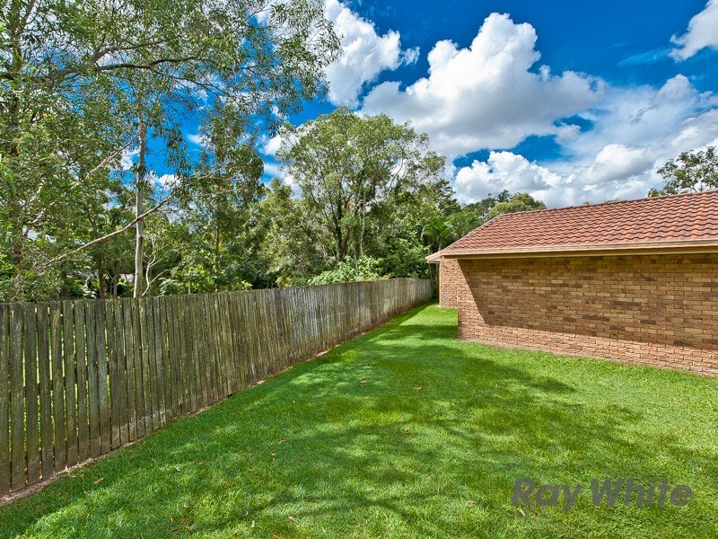 102 Yingally Drive, Ferny Hills QLD 4055