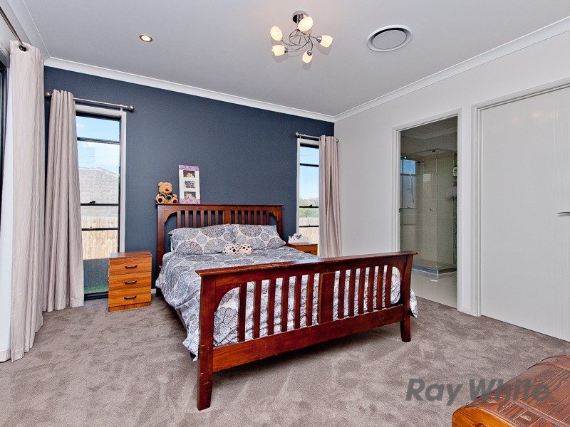 43 Kidston Crescent, Warner QLD 4500