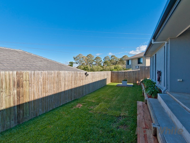 43 Kidston Crescent, Warner QLD 4500
