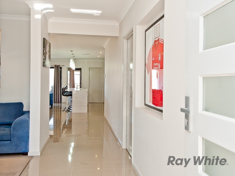 43 Kidston Crescent, Warner QLD 4500