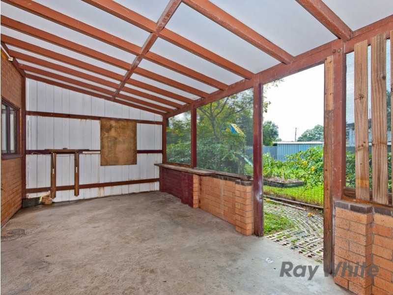 4 Wordsworth Street, Strathpine QLD 4500