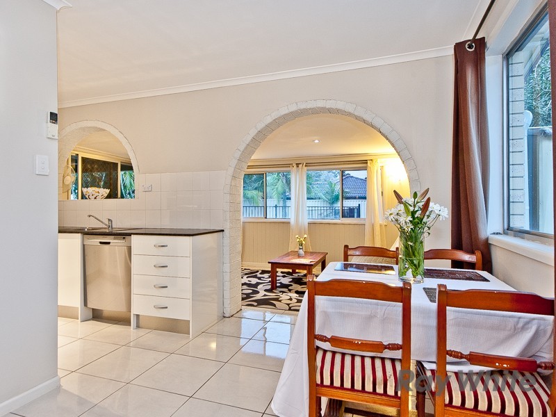 25 Windrest Street, Strathpine QLD 4500