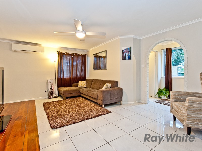 25 Windrest Street, Strathpine QLD 4500
