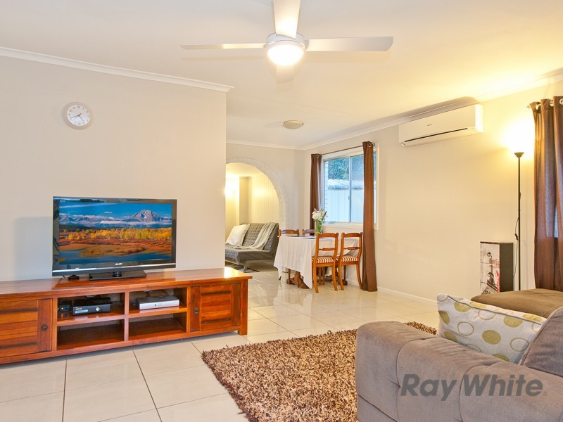 25 Windrest Street, Strathpine QLD 4500