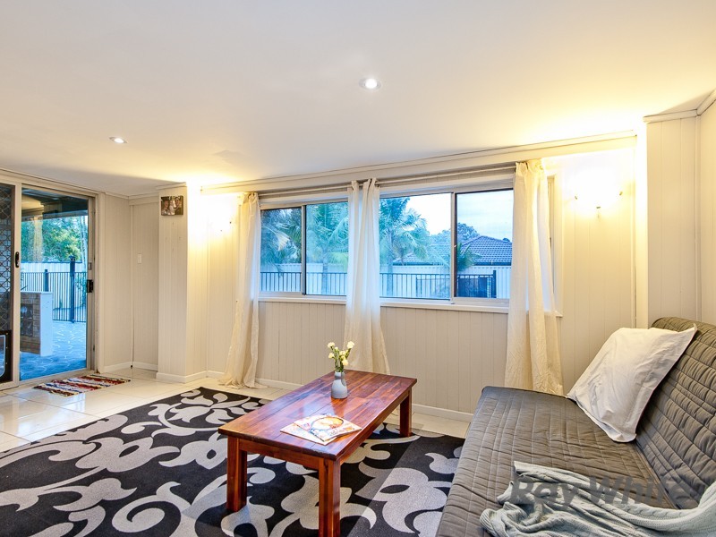 25 Windrest Street, Strathpine QLD 4500