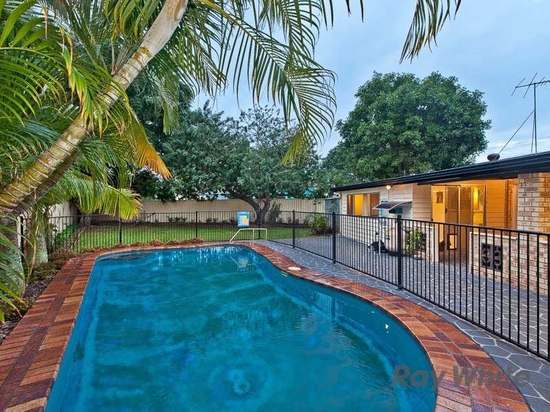 25 Windrest Street, Strathpine QLD 4500