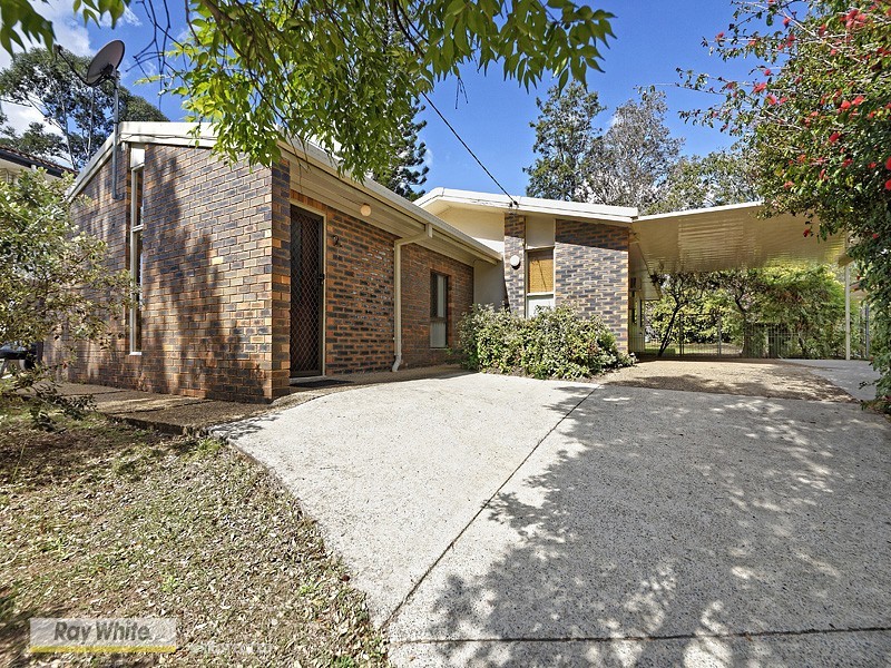 16 Conifer Crescent, Bray Park QLD 4500