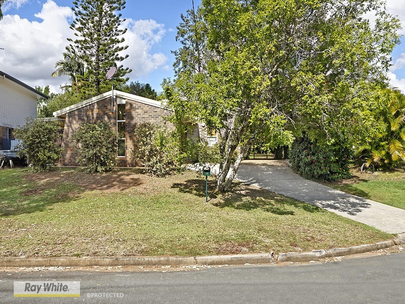 16 Conifer Crescent, Bray Park QLD 4500