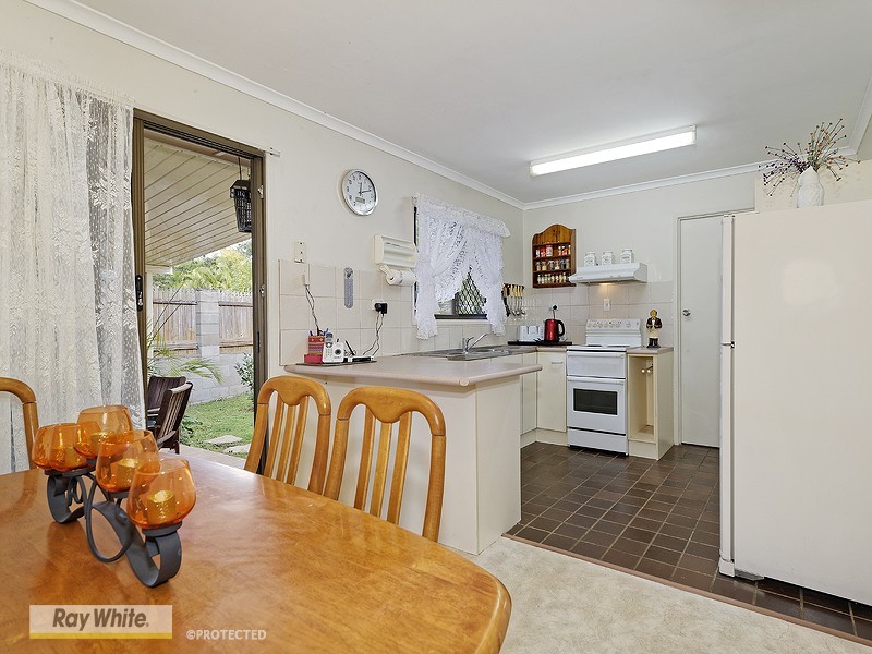 16 Conifer Crescent, Bray Park QLD 4500