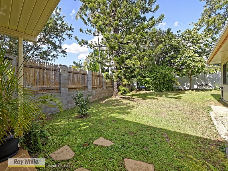 16 Conifer Crescent, Bray Park QLD 4500