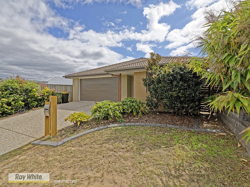 33 Beerwah Parade, Kallangur QLD 4503