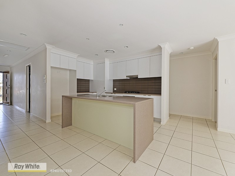 33 Beerwah Parade, Kallangur QLD 4503