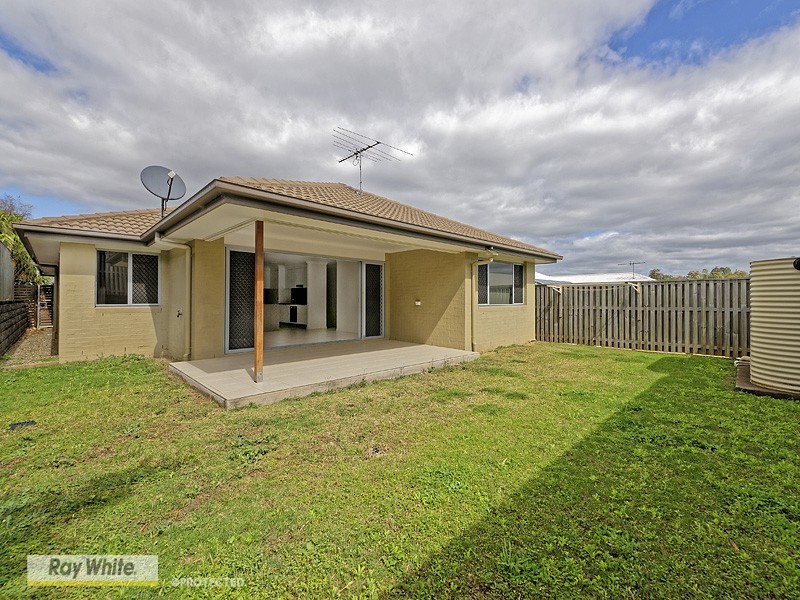 33 Beerwah Parade, Kallangur QLD 4503