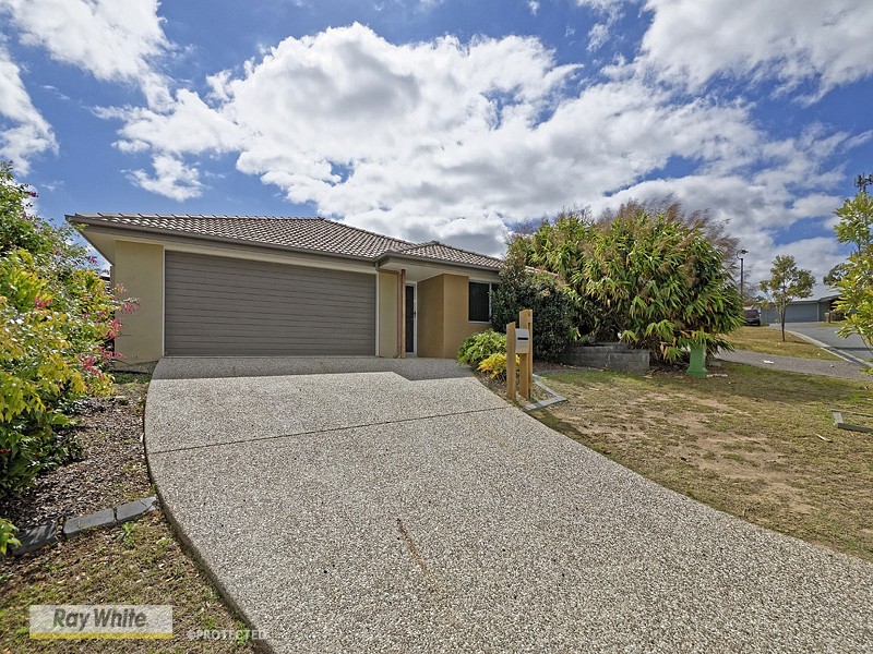 33 Beerwah Parade, Kallangur QLD 4503