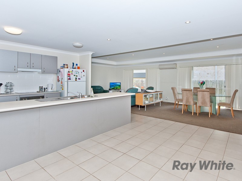 15 Lukla Court, Warner QLD 4500