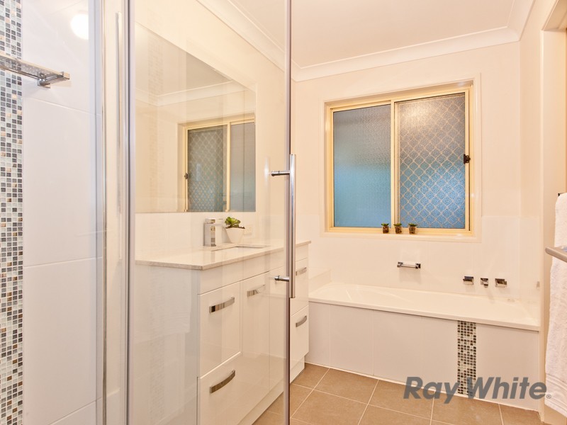 17 Newmarket Street, Lawnton QLD 4501