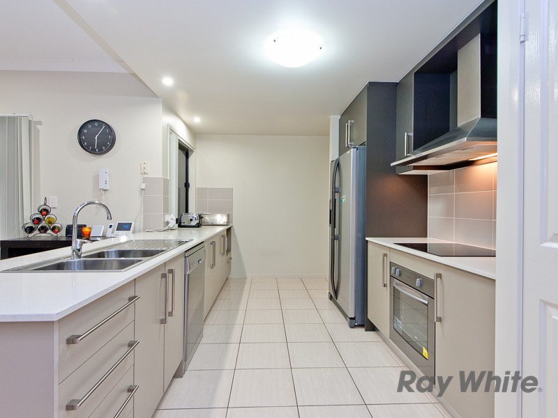 63 Rolland Parade, Warner QLD 4500