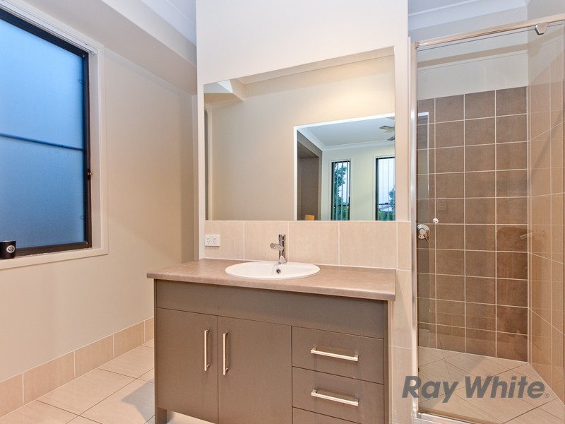 63 Rolland Parade, Warner QLD 4500