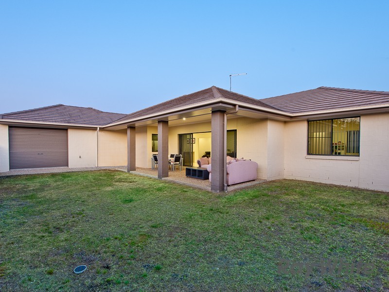 63 Rolland Parade, Warner QLD 4500