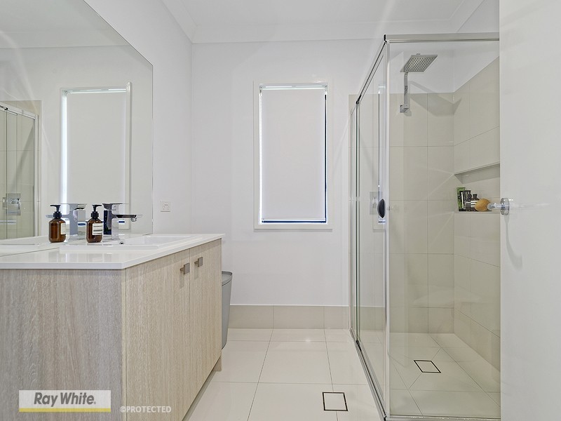 21 Kidston Crescent, Warner QLD 4500