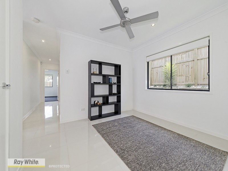 21 Kidston Crescent, Warner QLD 4500