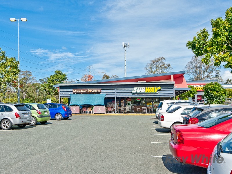 4 Kyle Street, Bridgeman Downs QLD 4035