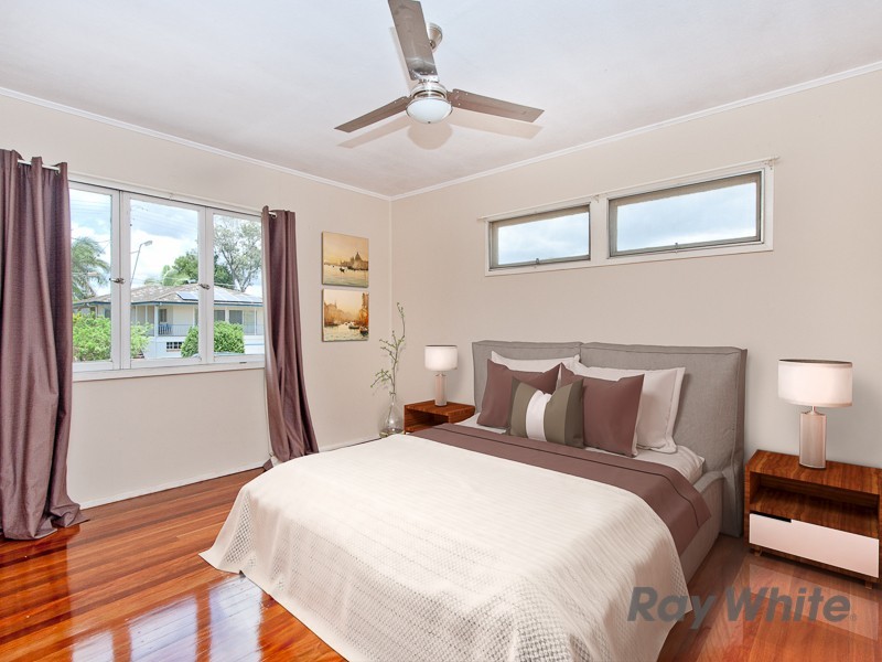 18 Plateau Parade, Bray Park QLD 4500
