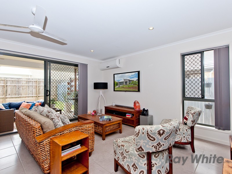 4 Kidston Crescent, Warner QLD 4500