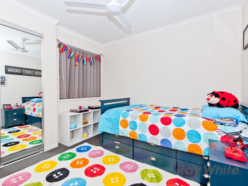 4 Kidston Crescent, Warner QLD 4500