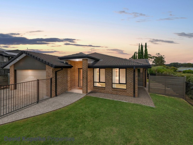 1 Edmund Court, Warner QLD 4500