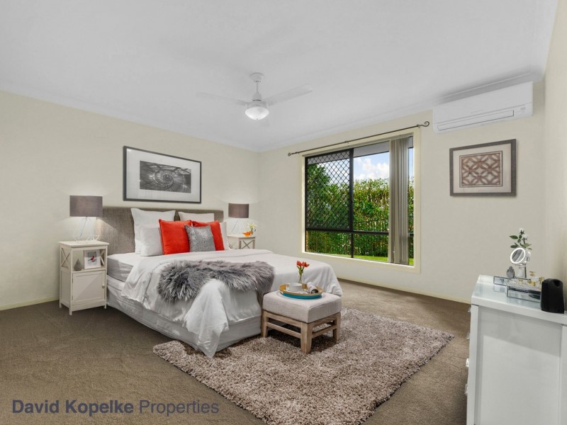 1 Edmund Court, Warner QLD 4500