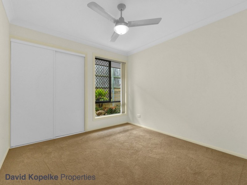 1 Edmund Court, Warner QLD 4500