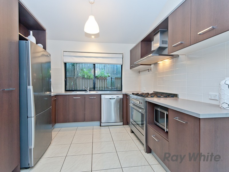 67 Castlewellan Circuit, Warner QLD 4500