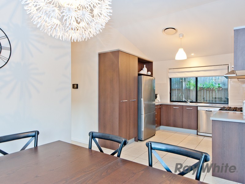 67 Castlewellan Circuit, Warner QLD 4500