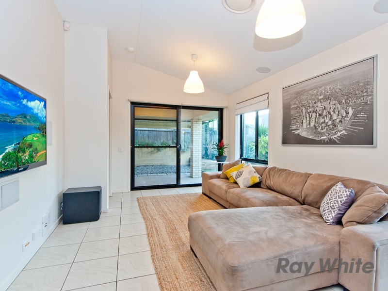 67 Castlewellan Circuit, Warner QLD 4500