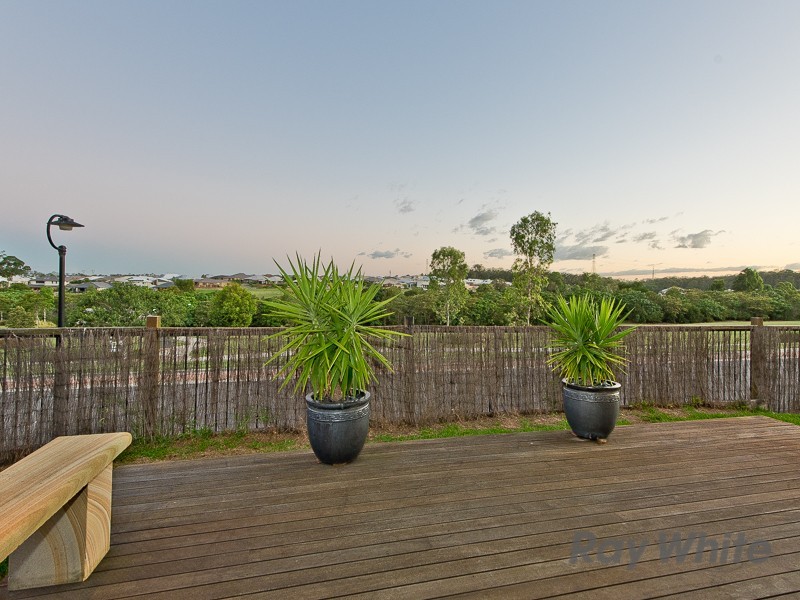 50 Ballyalla Crescent, Warner QLD 4500