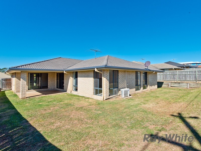 19 Mikaela Court, Kallangur QLD 4503