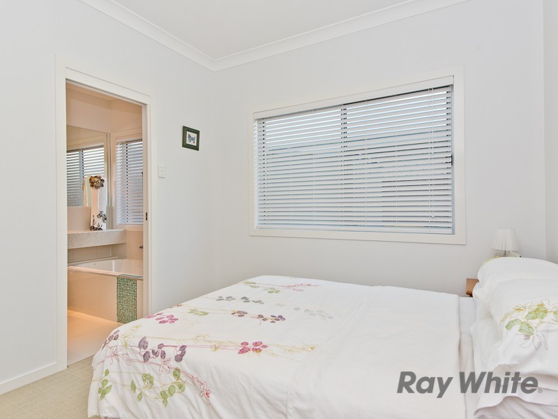 27 Ballyalla Crescent, Warner QLD 4500