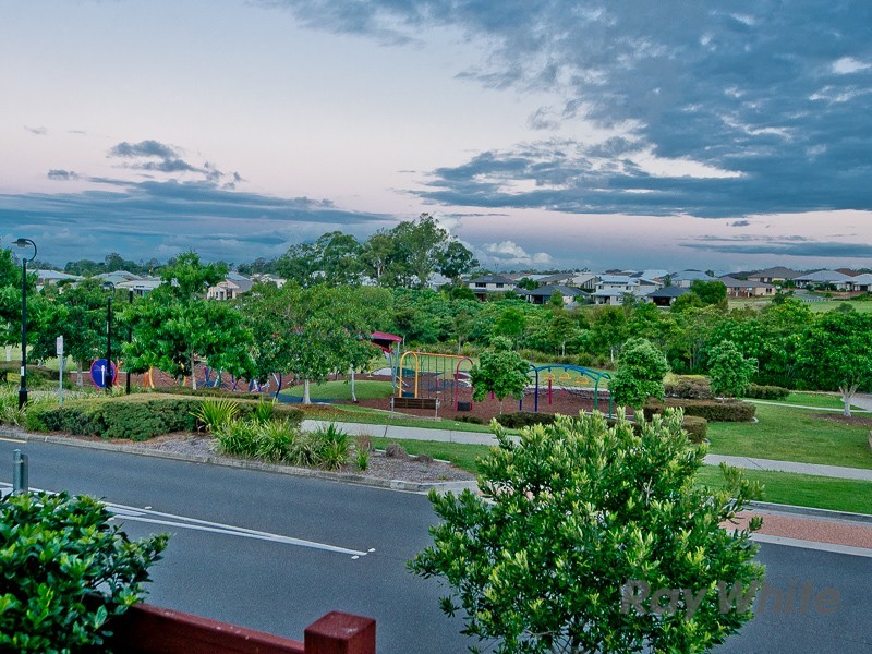 27 Ballyalla Crescent, Warner QLD 4500