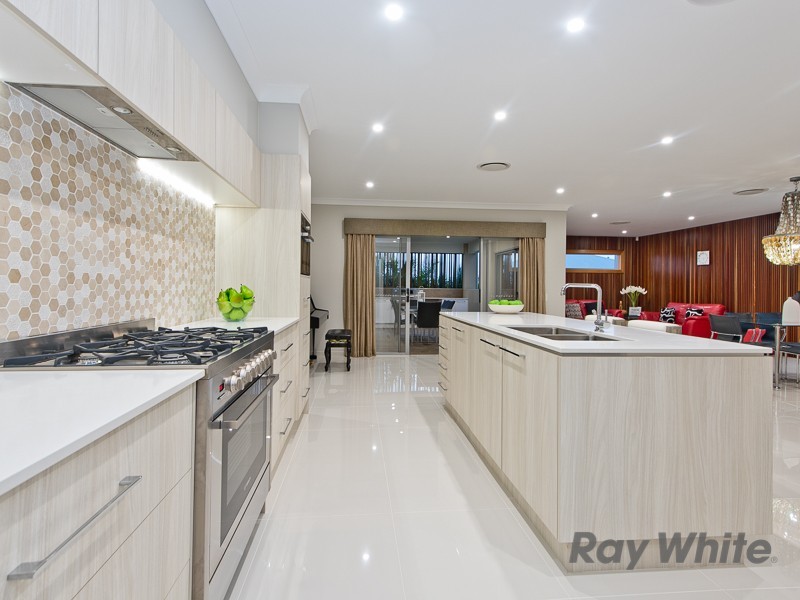 18 Como Circuit, Warner QLD 4500