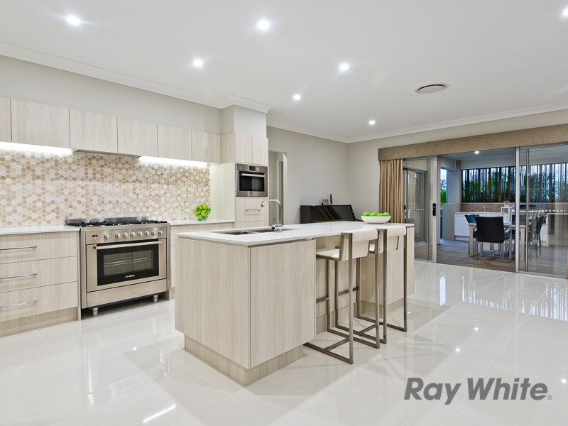 18 Como Circuit, Warner QLD 4500