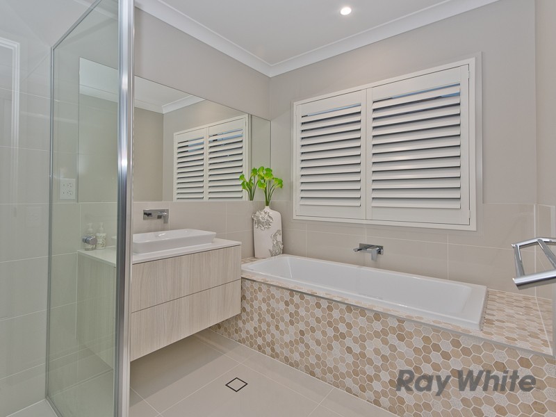 18 Como Circuit, Warner QLD 4500