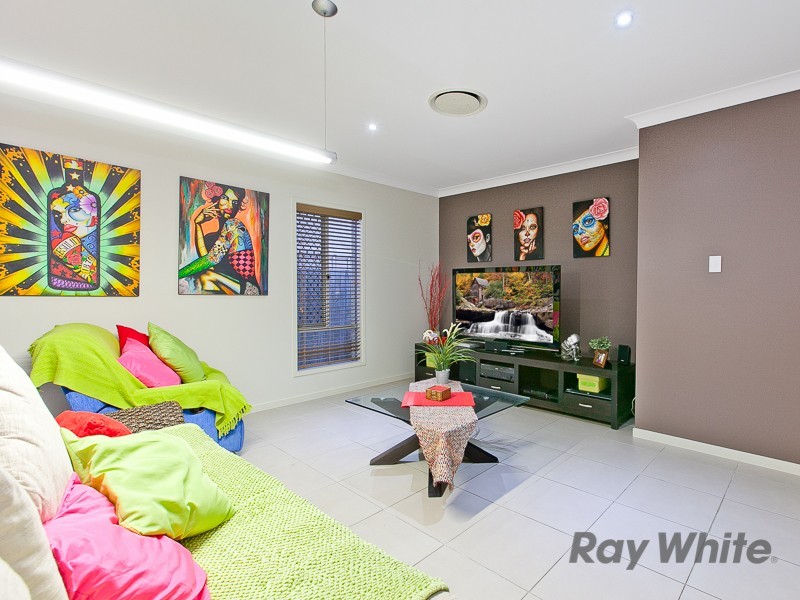 27 Barambah Circuit, Warner QLD 4500