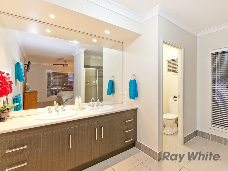 27 Barambah Circuit, Warner QLD 4500