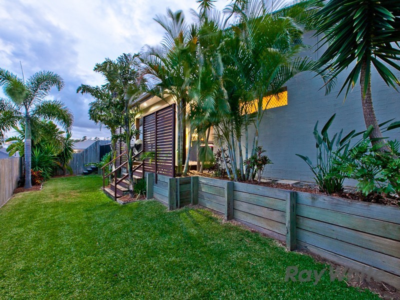 27 Barambah Circuit, Warner QLD 4500