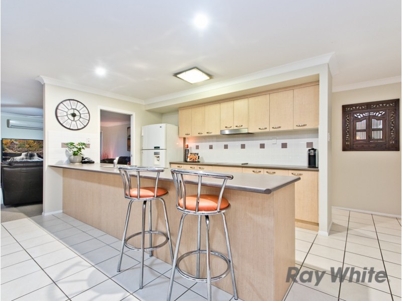 18 Lacewood Circuit, Warner QLD 4500